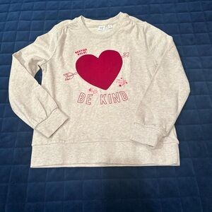 Gap kids Girl sweatshirt with heart SZ 10 like new condition!